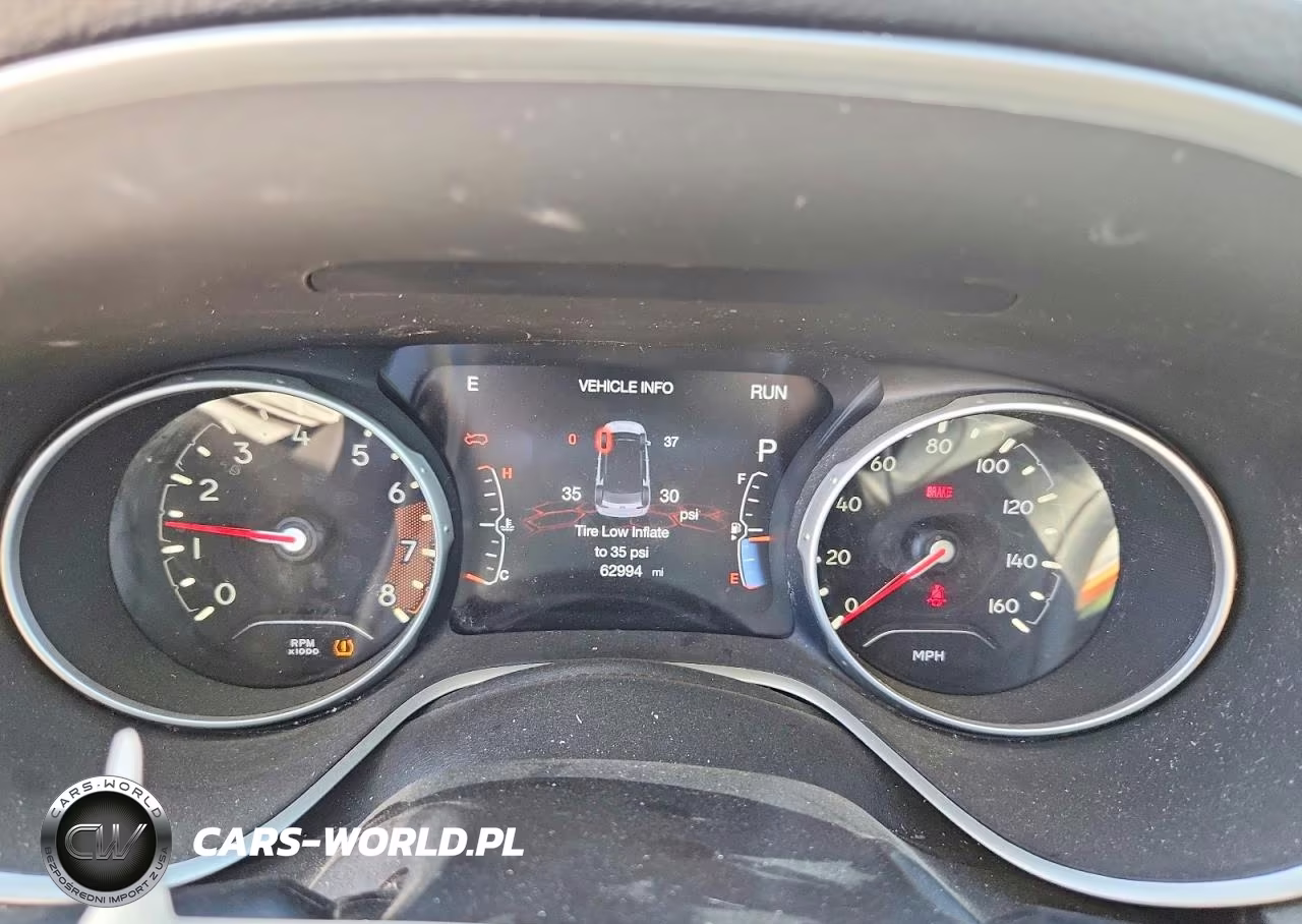 2018 Jeep Compass Sport VIN:3C4NJCAB4JT488281 - 9