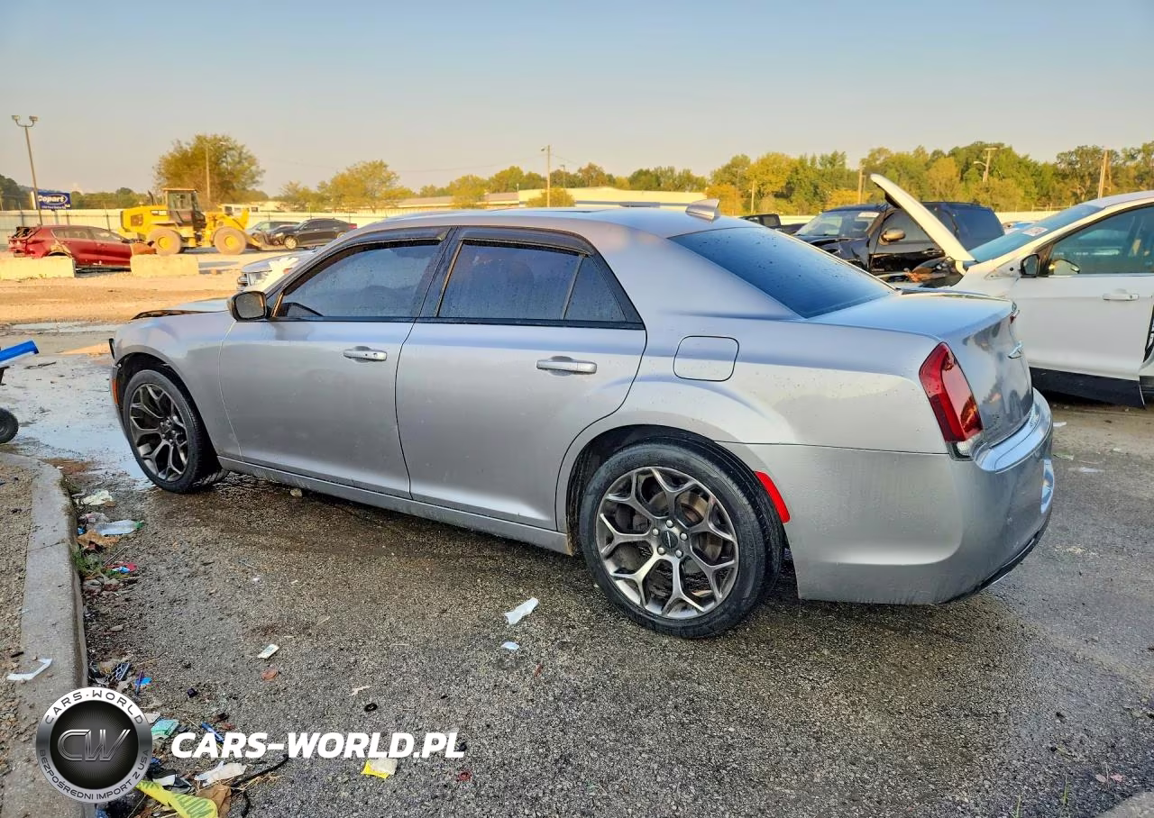 2015 Chrysler 300 S VIN:2C3CCABG3FH876011 - 2