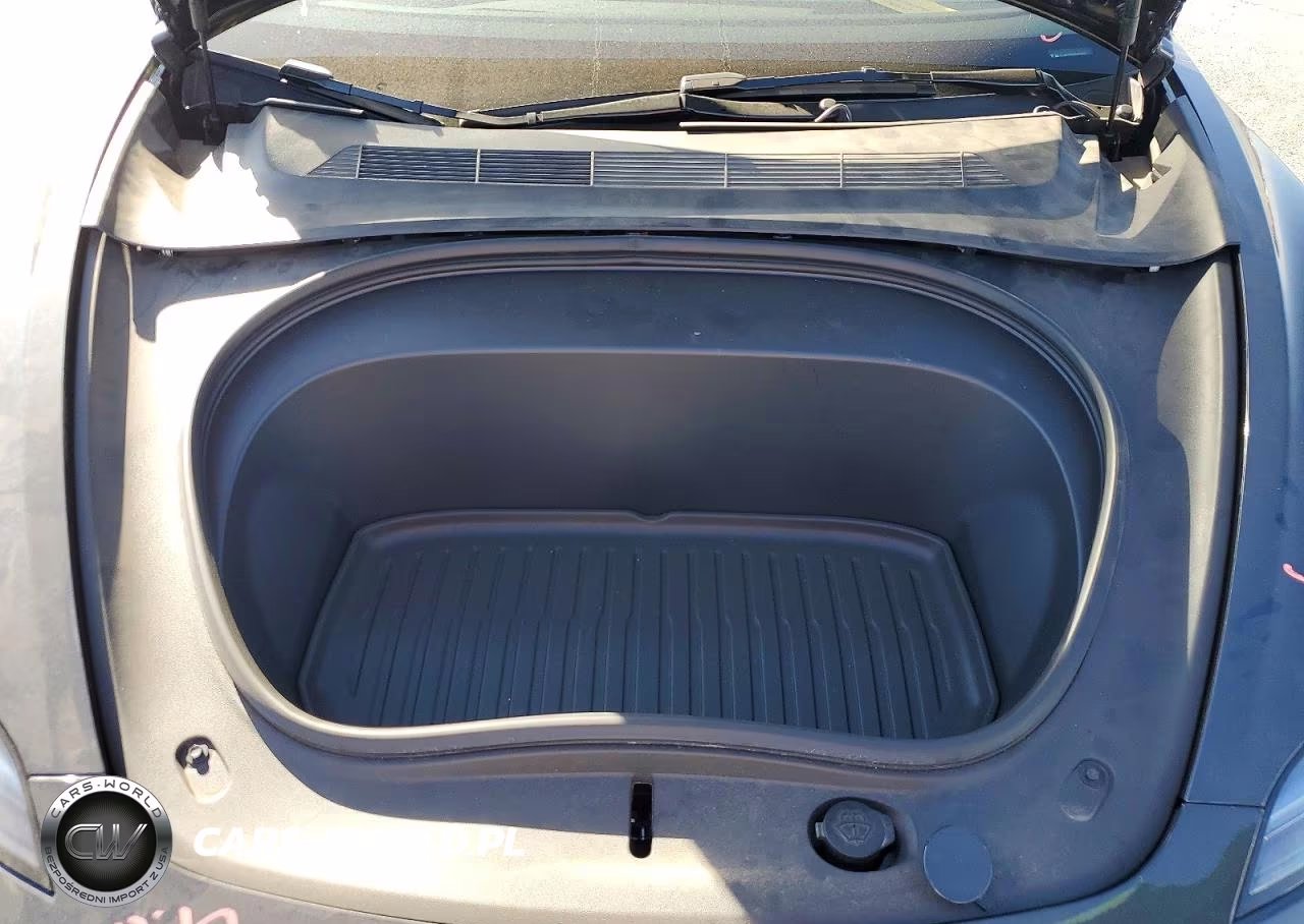 2025 Tesla Model 3 VIN:5YJ3E1EB6SF015637 - 11