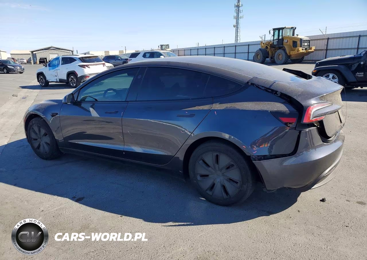 2025 Tesla Model 3 VIN:5YJ3E1EB6SF015637 - 2