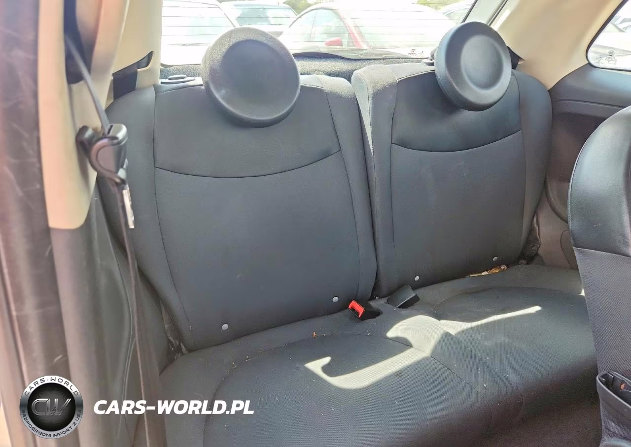 2015 Fiat 500 Pop VIN:3C3CFFAR7FT609825 - 10