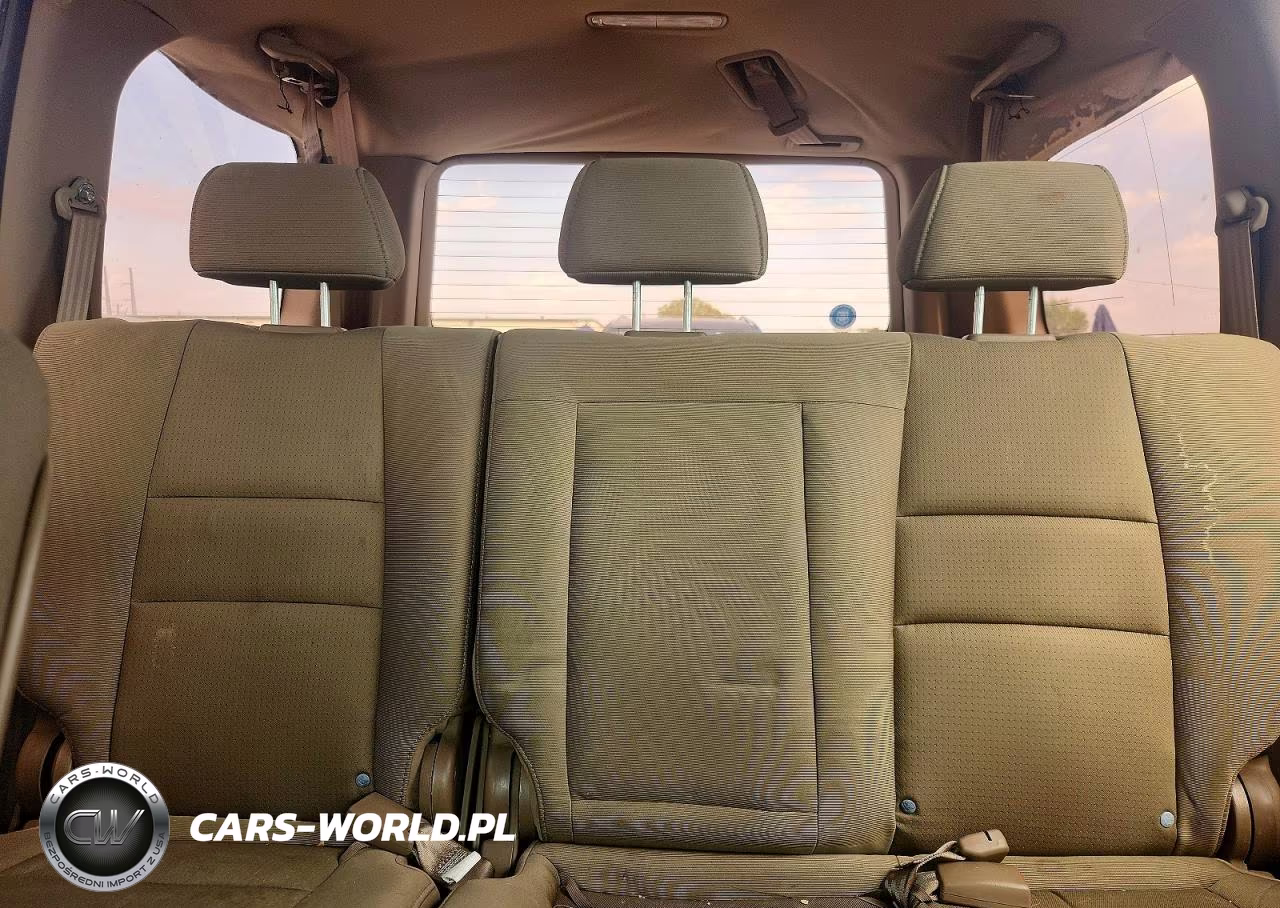 2007 Honda Pilot Lx VIN:5FNYF28137B020569 - 10