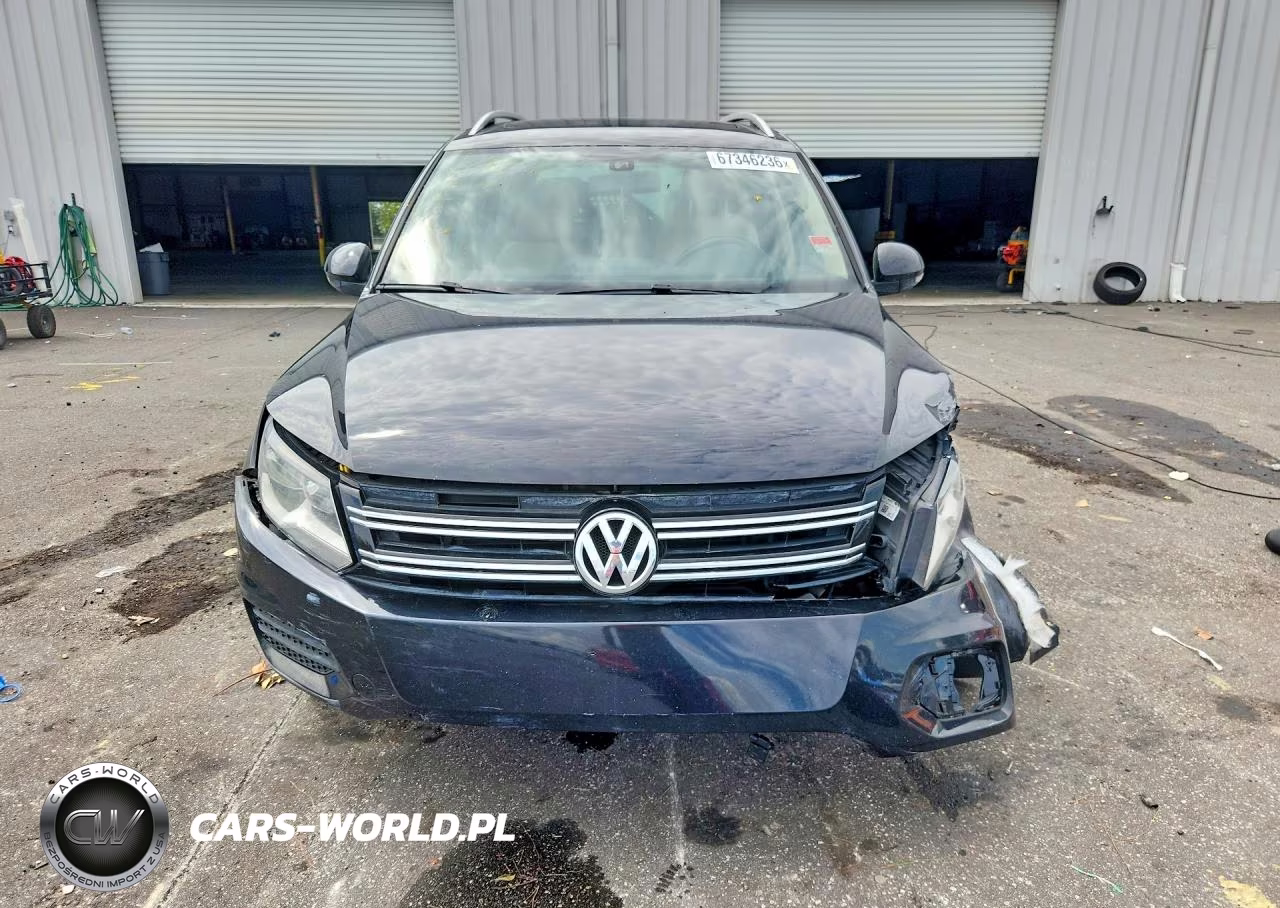 2017 Volkswagen Tiguan Wolfsburg VIN:WVGRV7AX6HW506188 - 5