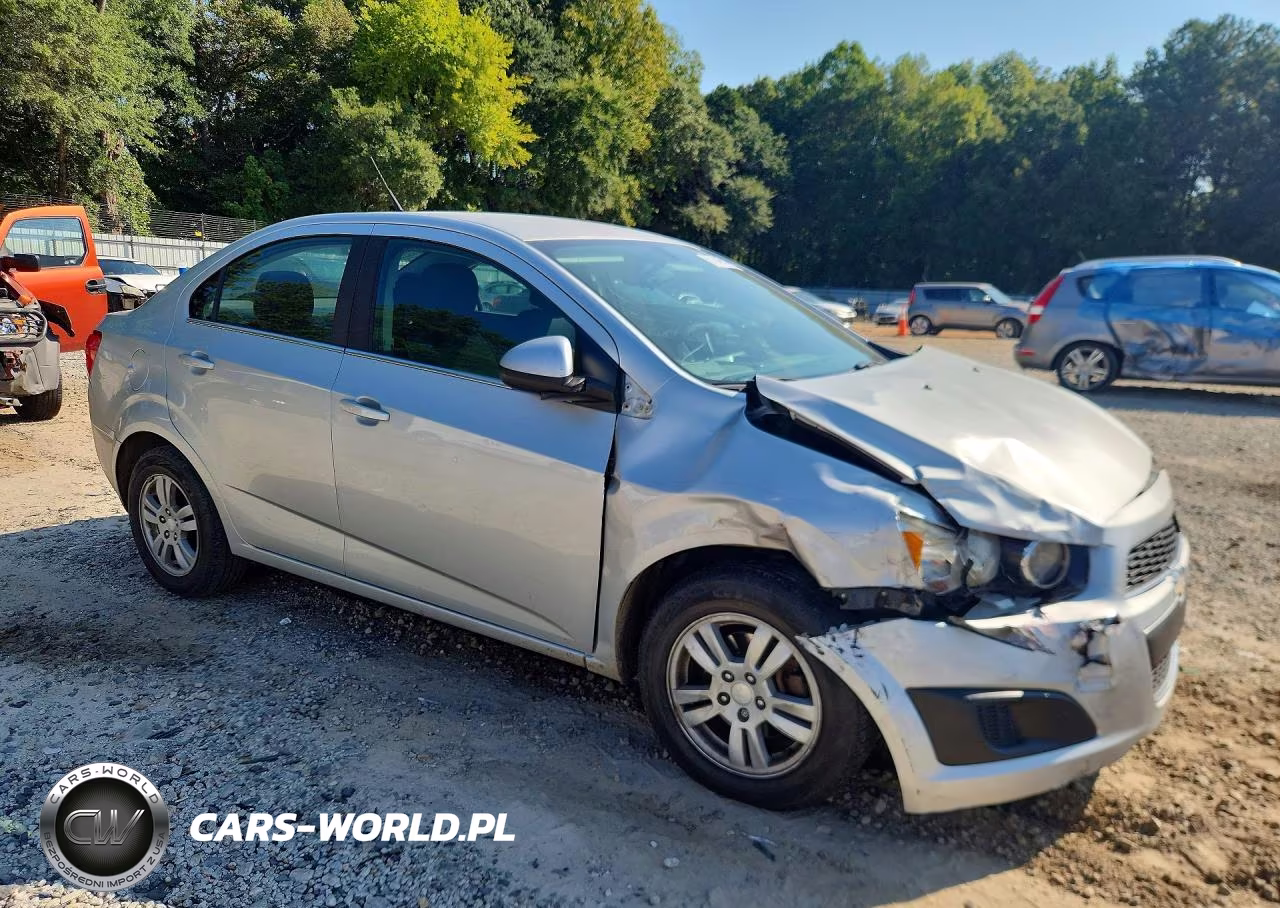 2014 Chevrolet Sonic Lt VIN:1G1JC5SH3E4158675 - 4