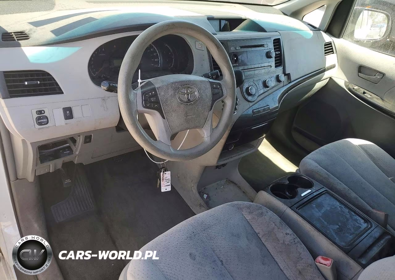 2012 Toyota Sienna Le VIN:5TDKK3DCXCS229568 - 8