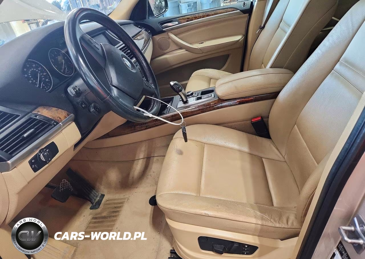 2013 BMW X5 xDrive35I VIN:5UXZV4C53D0B07218 - 7