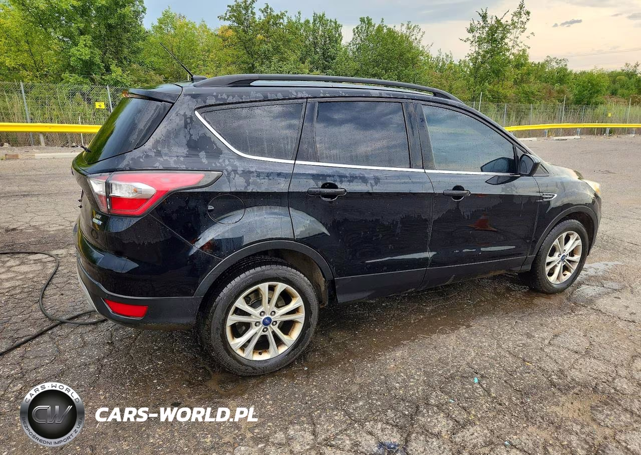 2017 Ford Escape Se VIN:1FMCU9GD4HU123456 - 3