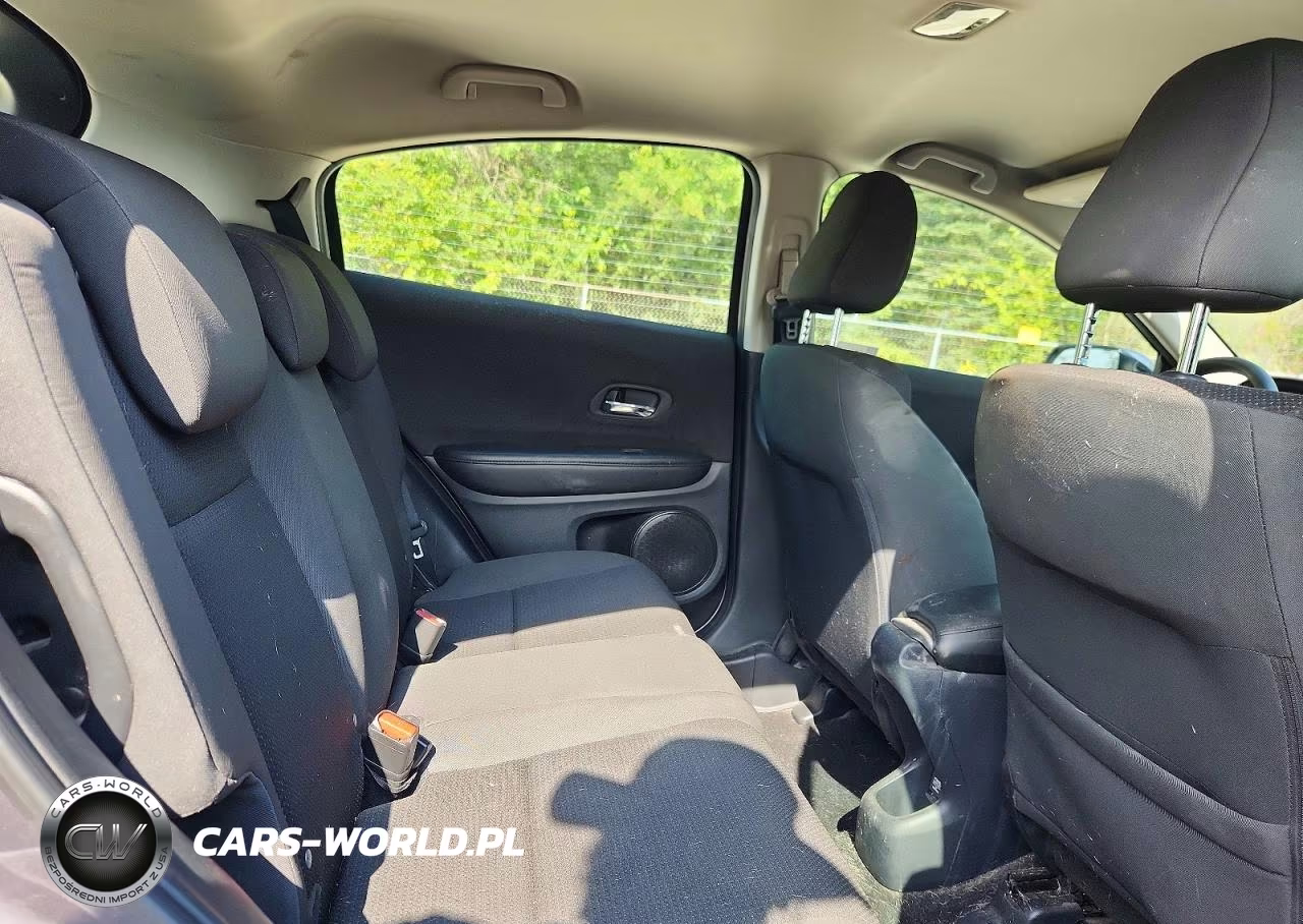 2020 Honda Hr-V Lx VIN:3CZRU6H31LM734008 - 11
