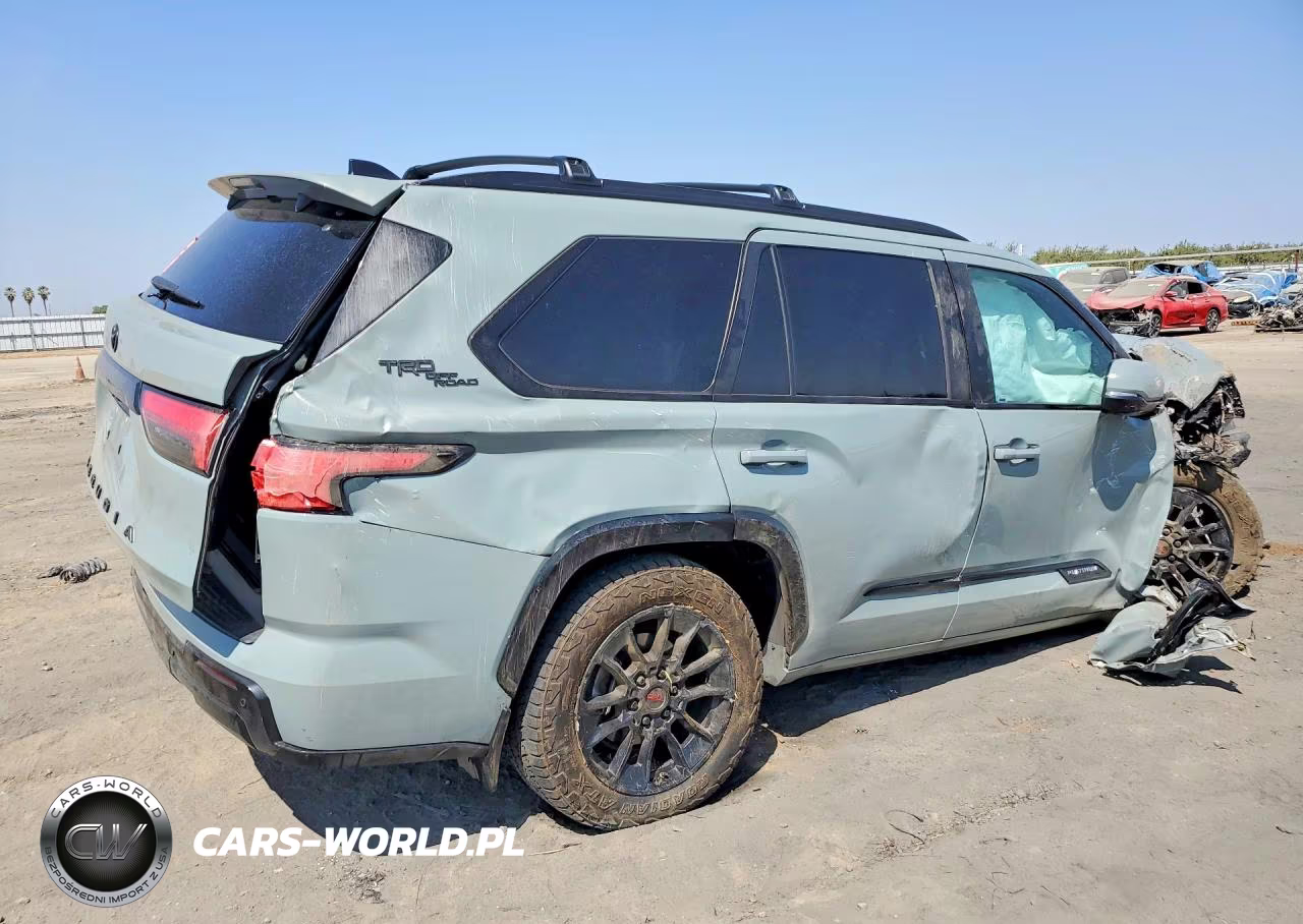 2024 Toyota Sequoia Platinum VIN:7SVAAABA8RX040057 - 3