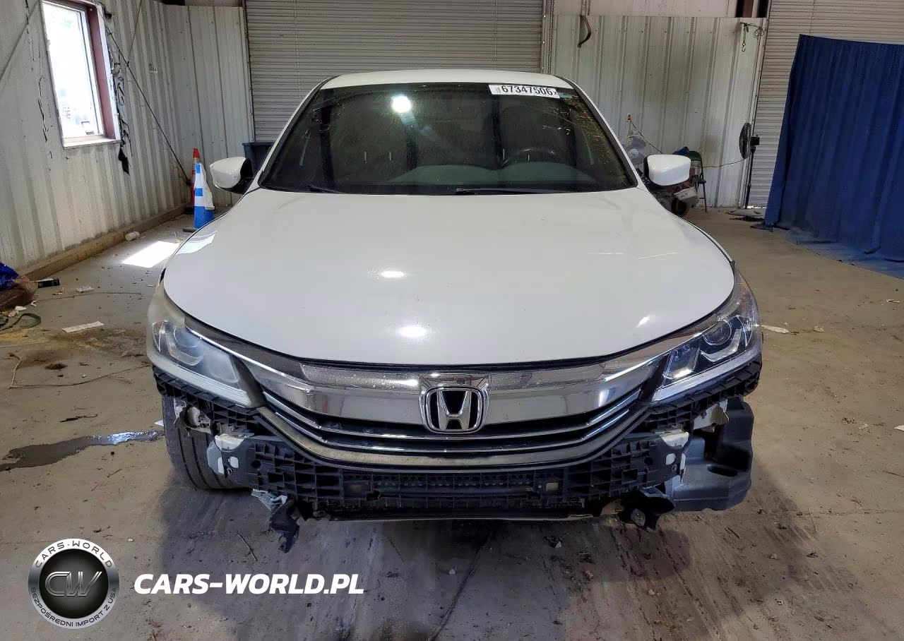 2017 Honda Accord Sport VIN:1HGCR2F52HA285468 - 5