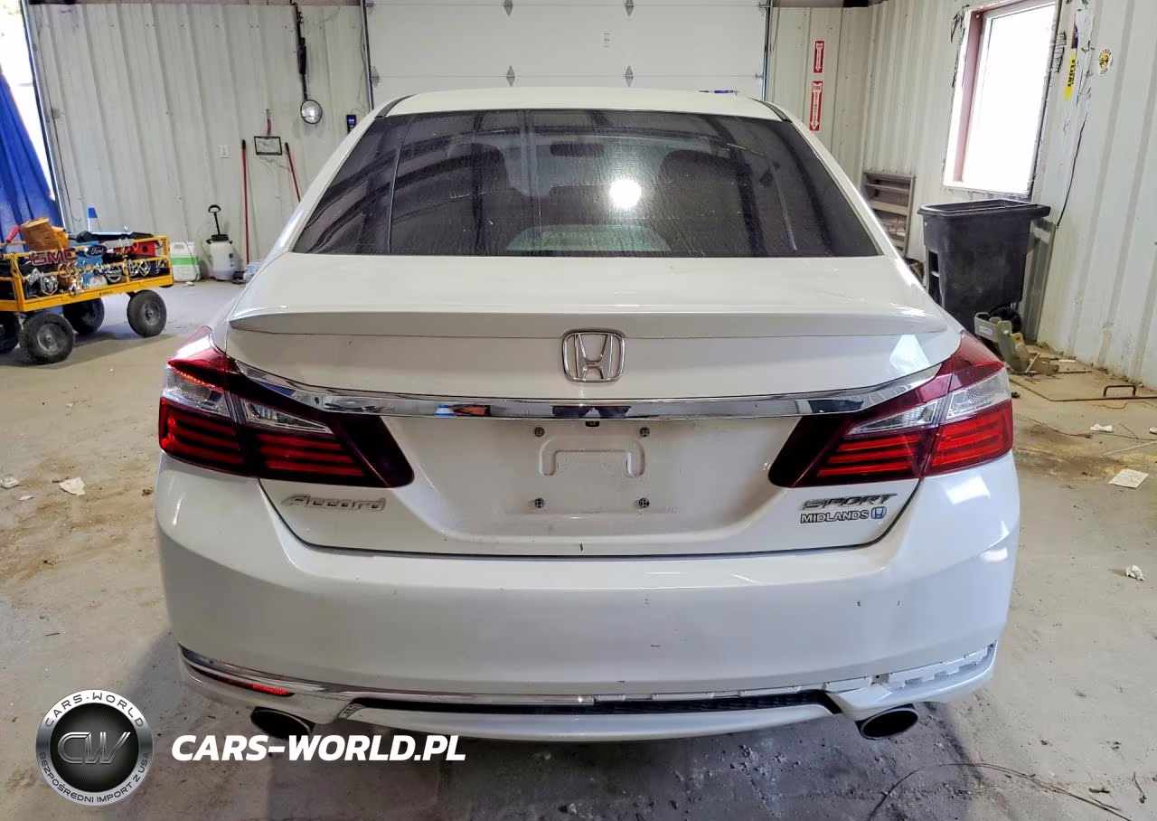 2017 Honda Accord Sport VIN:1HGCR2F52HA285468 - 6