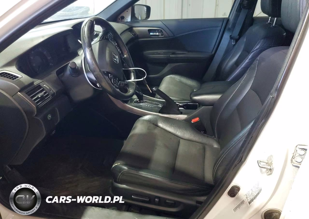 2017 Honda Accord Sport VIN:1HGCR2F52HA285468 - 7