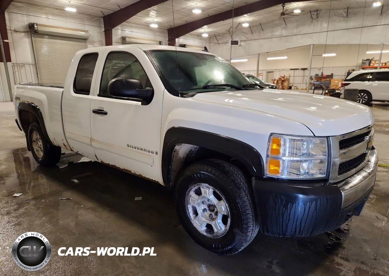 2008 Chevrolet Silverado K1500 VIN:1GCEK19048Z318400 - 4