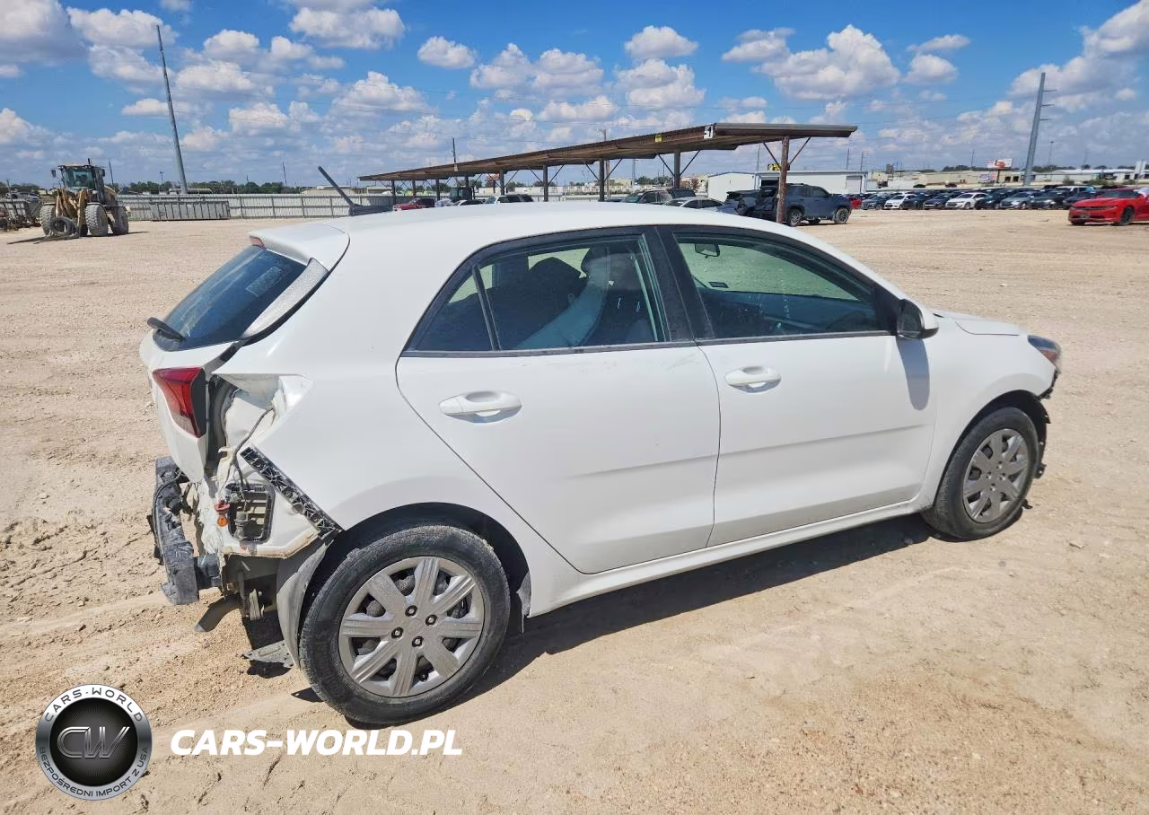 2022 Kia Rio S VIN:3KPA25AD5NE438587 - 3