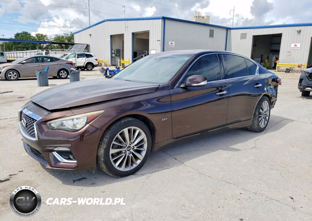 2018 Infiniti Q50 2.0T Luxe