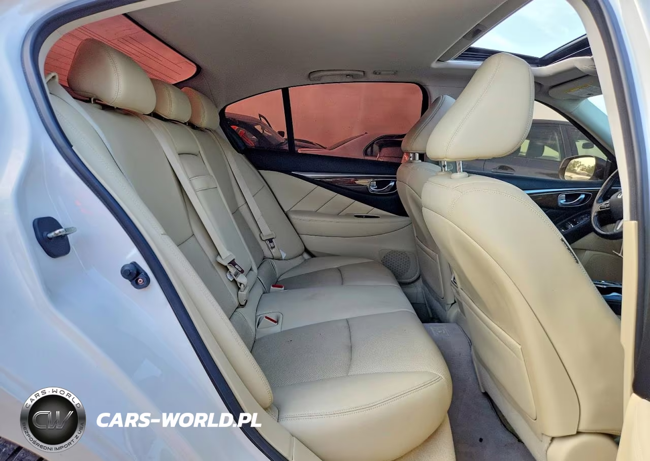 2014 Infiniti Q50 Premium VIN:JN1BV7AR5EM686555 - 10