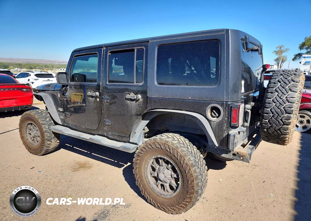 2015 Jeep Wrangler Unlimited Sahara VIN:1C4BJWEG6FL726726 - 2