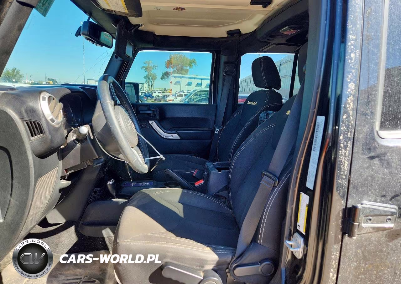 2015 Jeep Wrangler Unlimited Sahara VIN:1C4BJWEG6FL726726 - 7