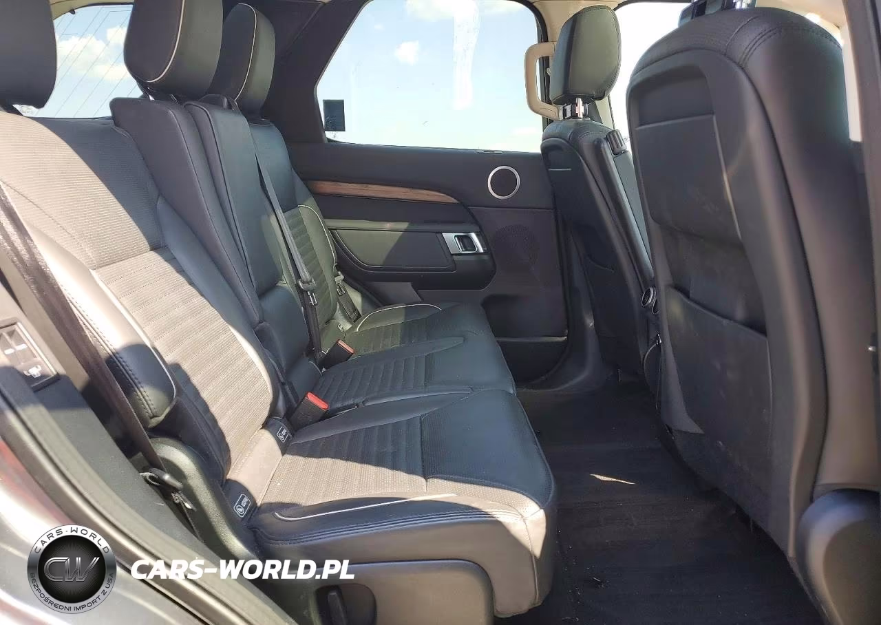 2019 Land Rover Discovery Hse VIN:SALRR2RV2KA079877 - 11