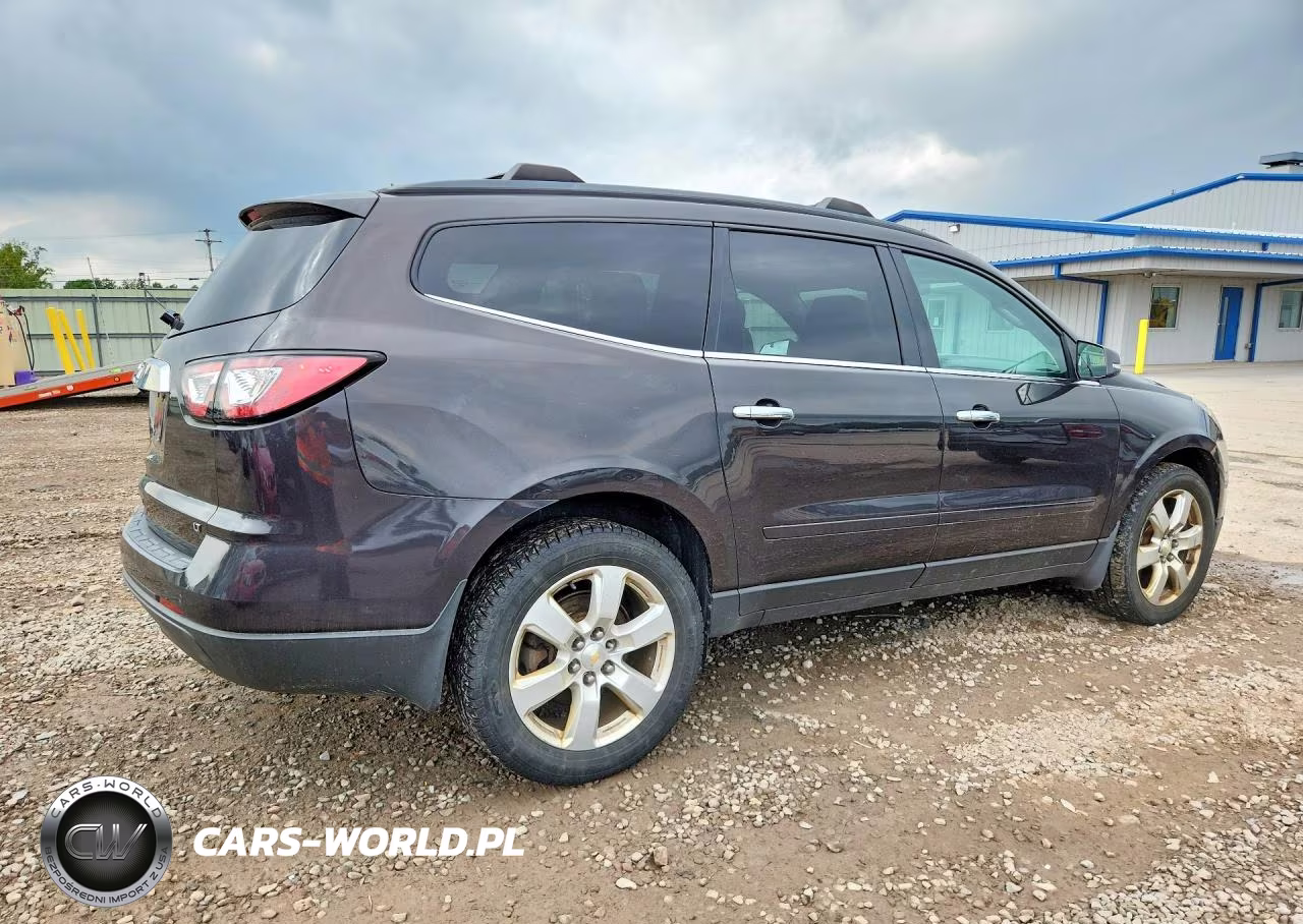 2017 Chevrolet Traverse Lt VIN:1GNKVGKD2HJ332585 - 3