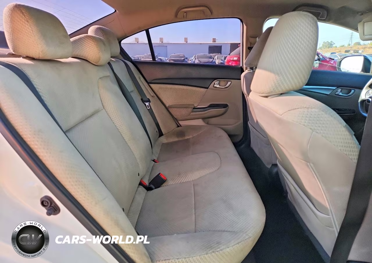 2015 Honda Civic Hybrid VIN:19XFB4F24FE200853 - 10