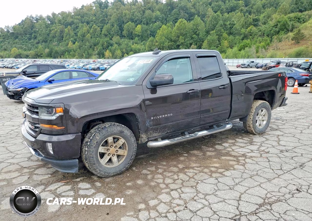 2018 Chevrolet Silverado K1500 Lt VIN:1GCVKREC0JZ205581 - 1