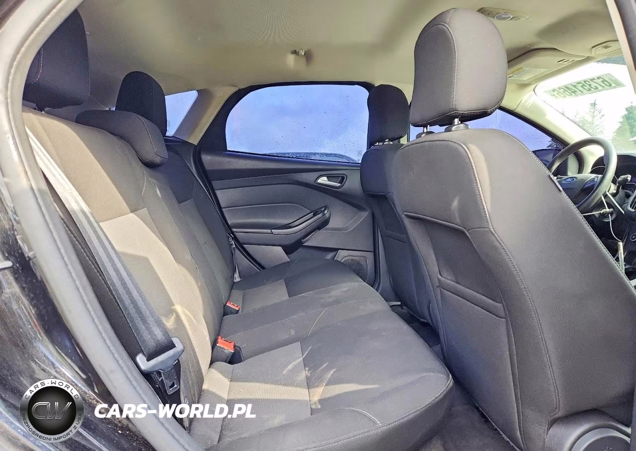 2015 Ford Focus Se VIN:1FADP3K20FL262272 - 11