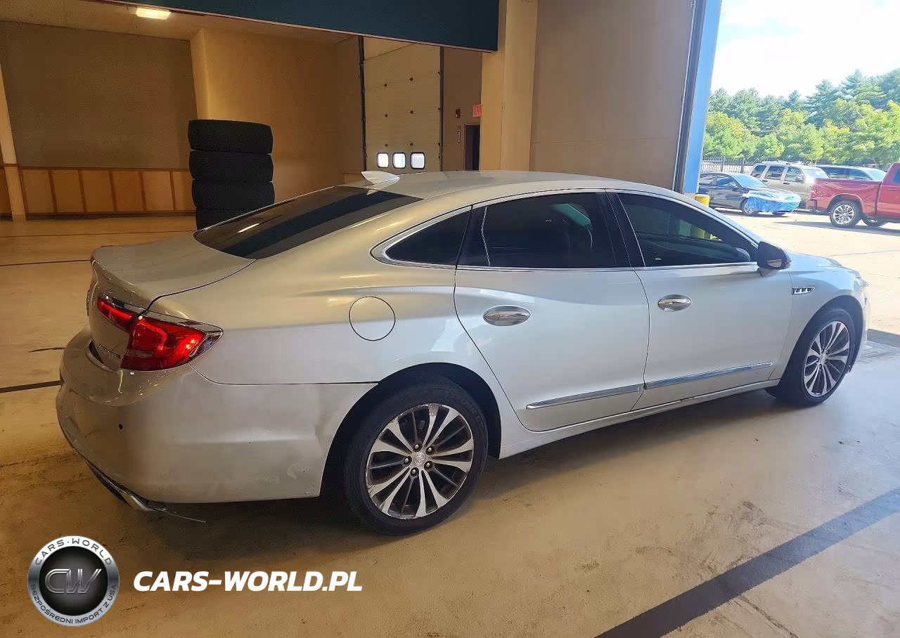 2017 Buick Lacrosse Essence VIN:1G4ZP5SS5HU199898 - 3