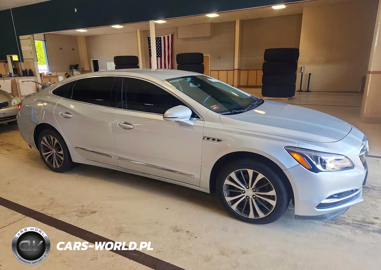 2017 Buick Lacrosse Essence VIN:1G4ZP5SS5HU199898 - 4