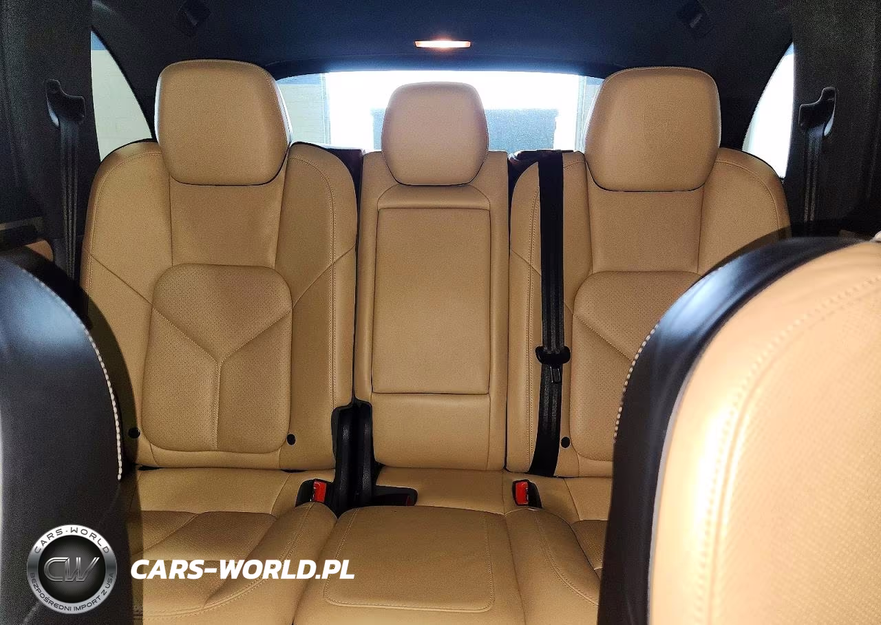 2014 Porsche Cayenne Turbo VIN:WP1AC2A20ELA80928 - 10
