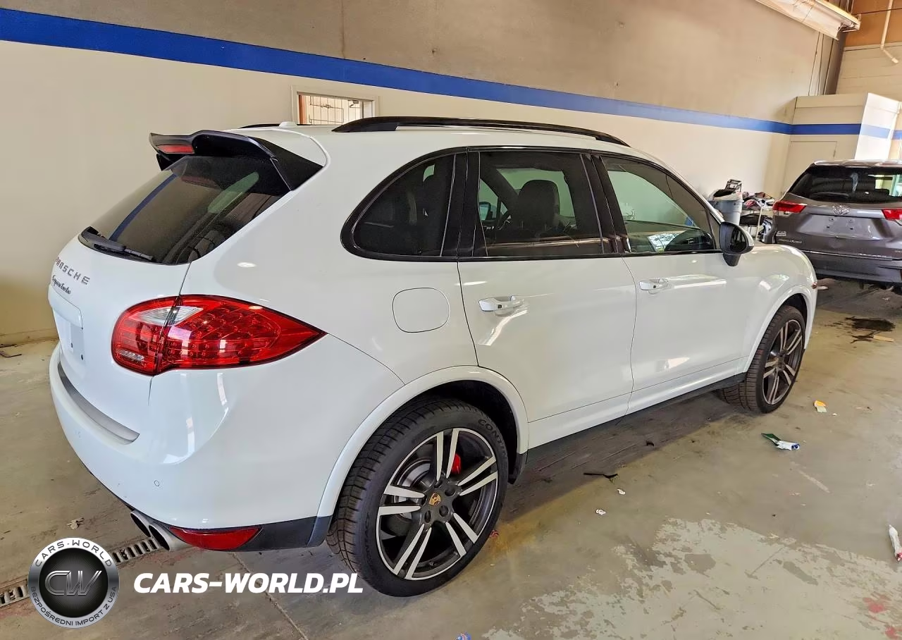 2014 Porsche Cayenne Turbo VIN:WP1AC2A20ELA80928 - 3