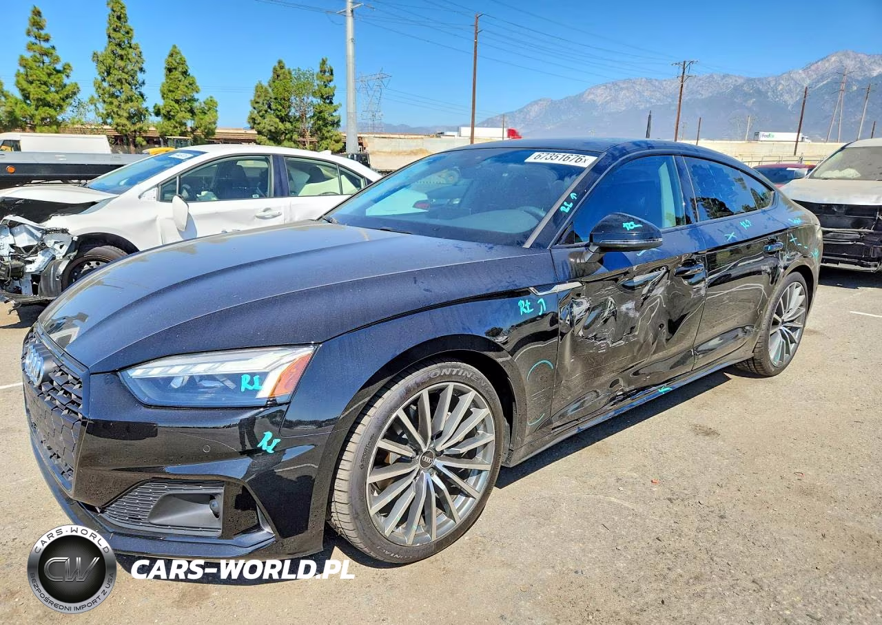2022 Audi A5 Premium Plus 40 – zdjęcie 1 z 12