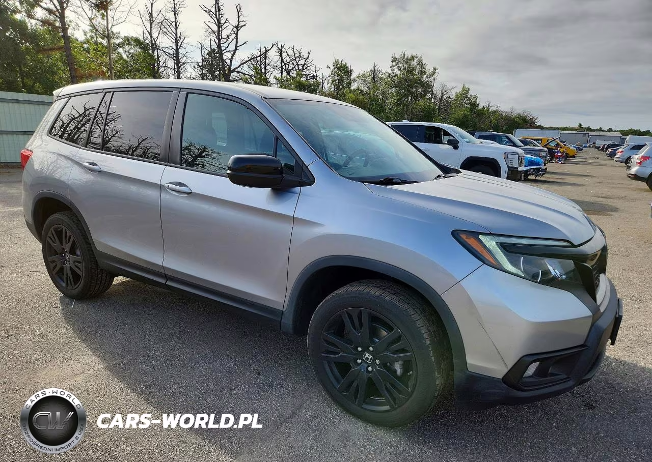 2019 Honda Passport Sport VIN:5FNYF8H20KB024325 - 4