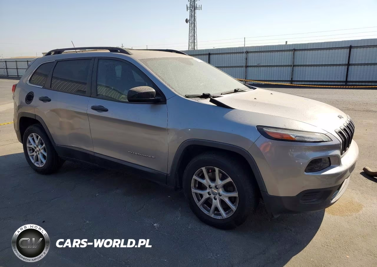 2016 Jeep Cherokee Sport VIN:1C4PJLABXGW239592 - 4