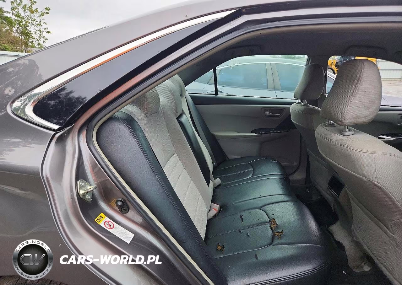 2015 Toyota Camry Le VIN:4T4BF1FK8FR454196 - 10