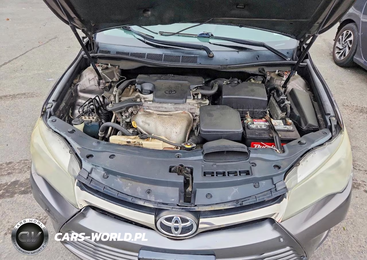 2015 Toyota Camry Le VIN:4T4BF1FK8FR454196 - 11