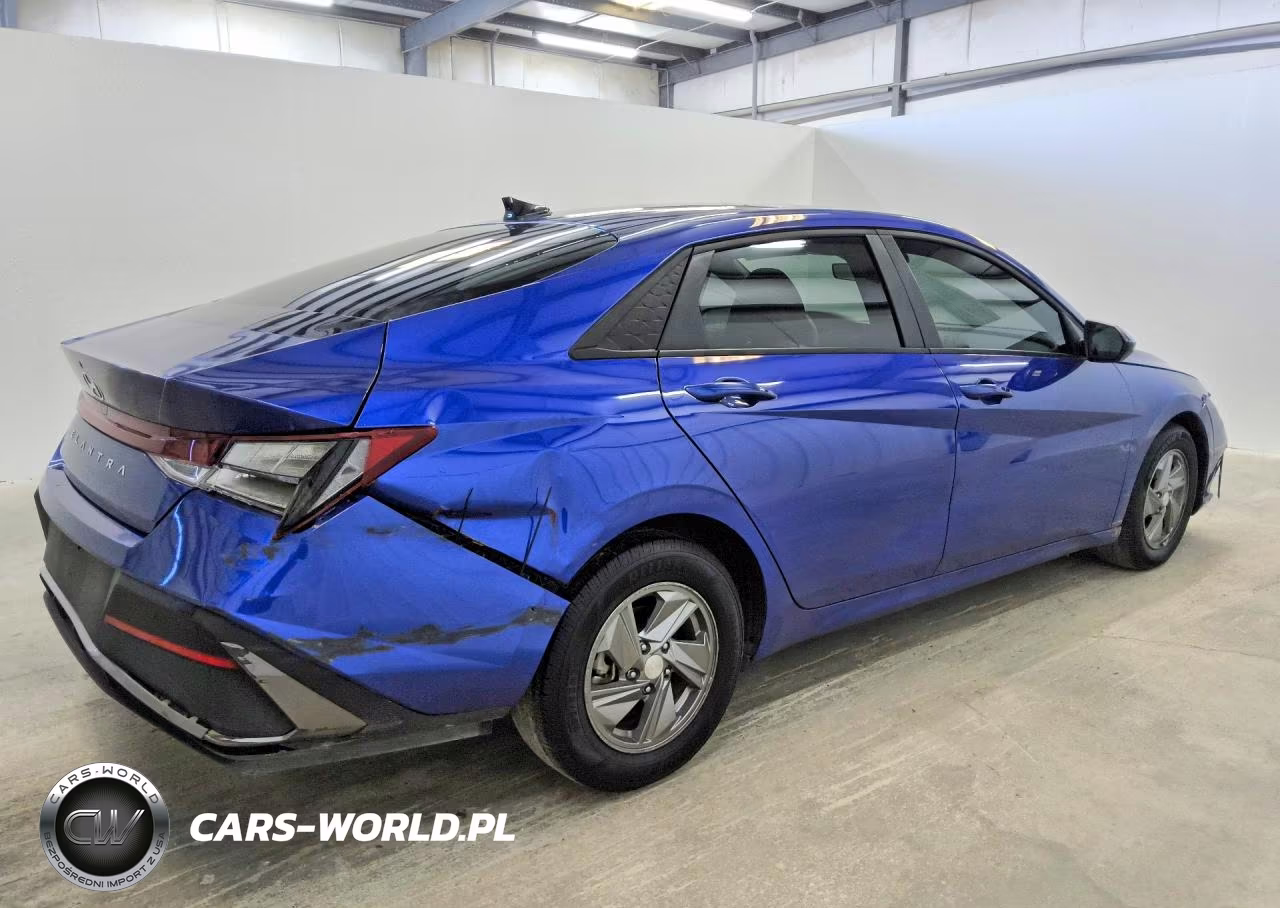 2025 Hyundai Elantra Se VIN:KMHLL4DG5SU033330 - 3