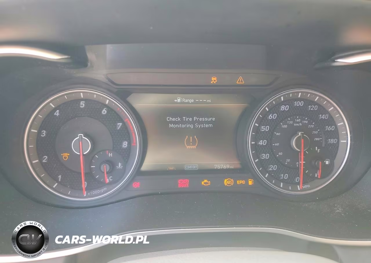 2019 Genesis G70 3.3T Design Edition VIN:KMTG34LE7KU020778 - 9