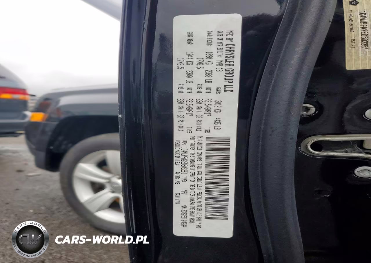 2014 Jeep Patriot Latitude VIN:1C4NJPFA2ED503251 - 12