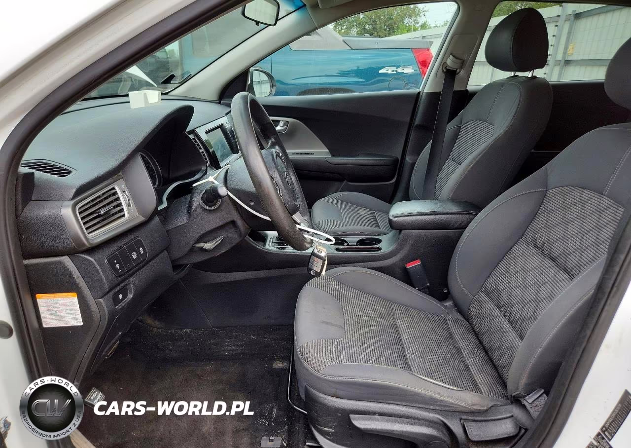 2019 Kia Niro Lx VIN:KNDCB3LC6K5265378 - 7