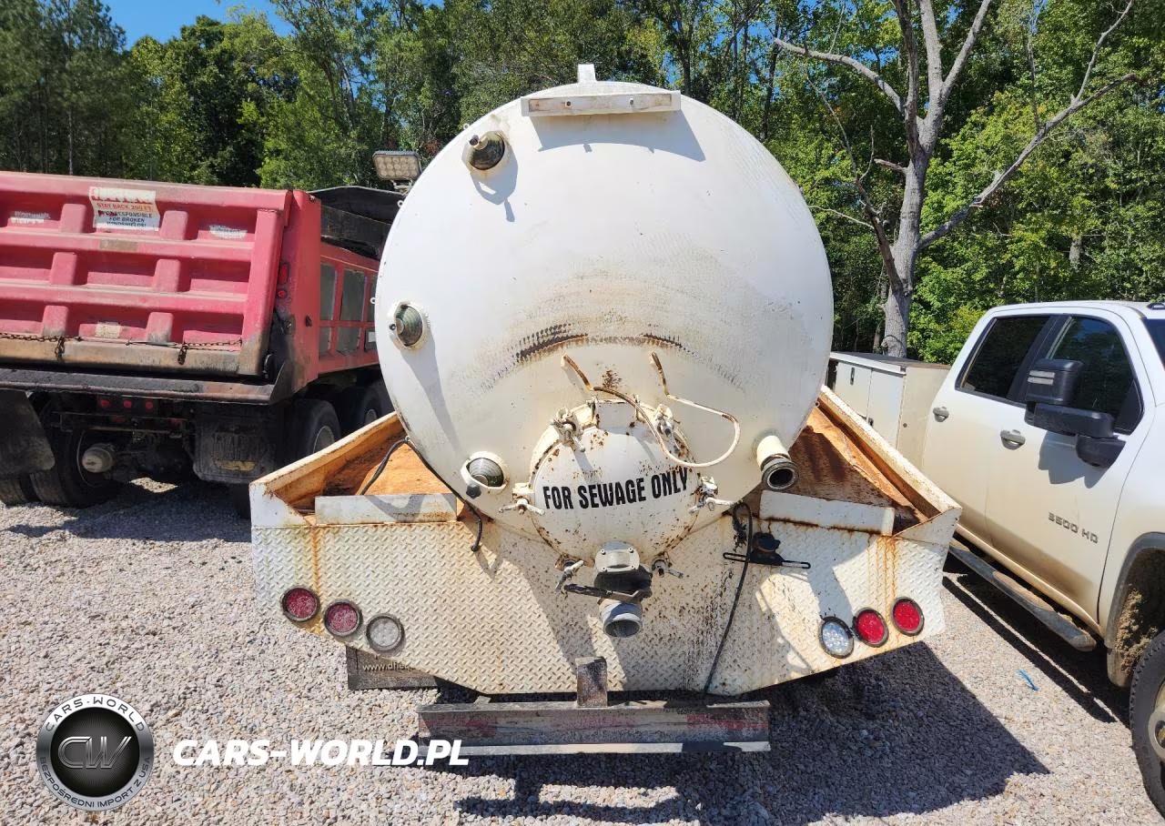 2015 Ford F750 Super Duty Septic Truck VIN:3FRWF7FCXFV705975 - 6