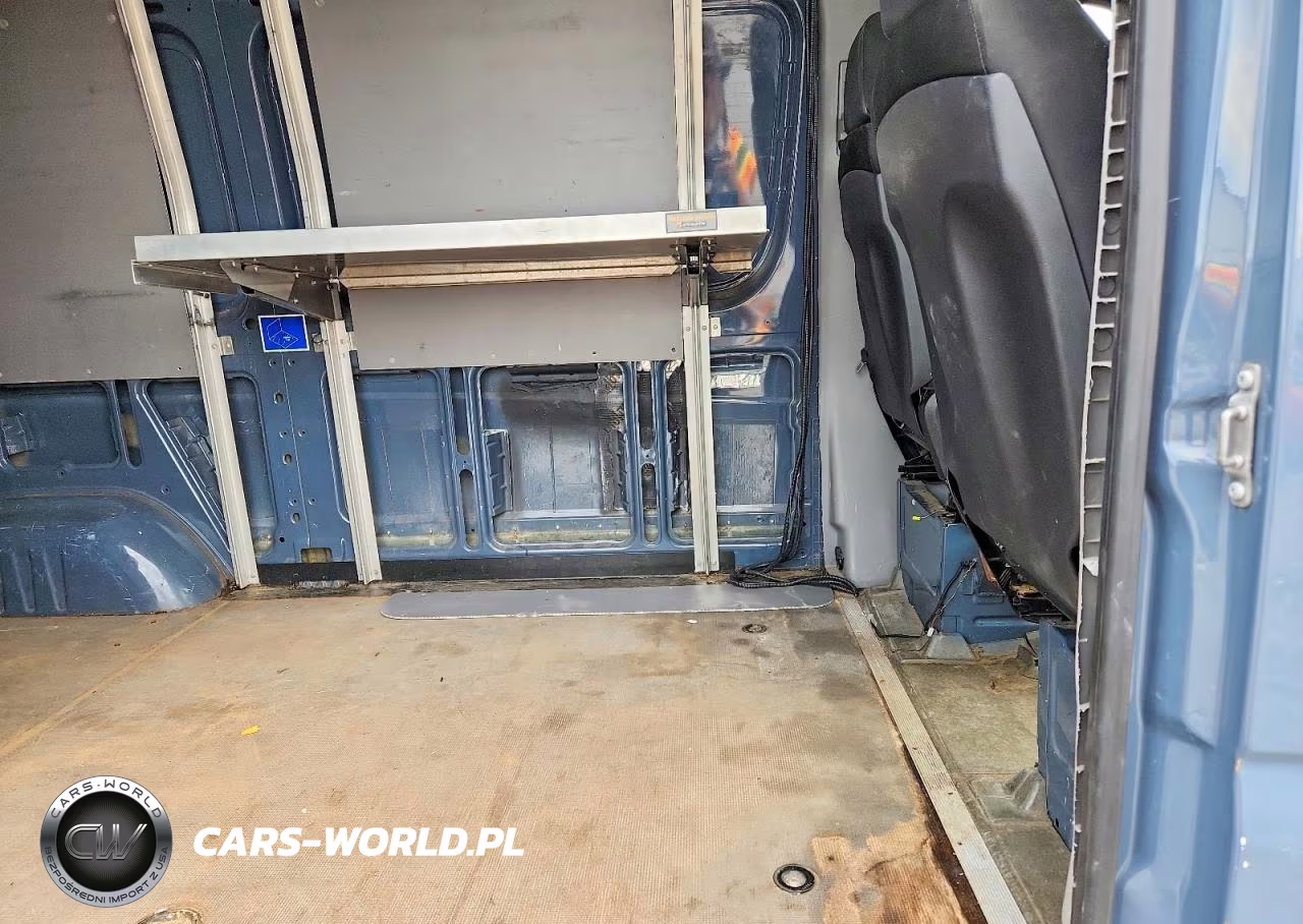 2018 Mercedes-Benz Sprinter 2500 Delivery Van VIN:WD3PE7CD5JP642630 - 10
