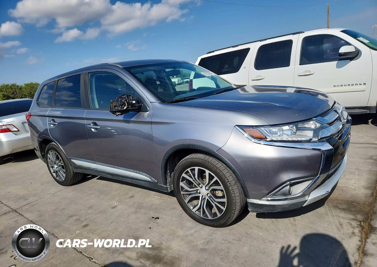 2018 Mitsubishi Outlander Se VIN:JA4AD3A37JJ003941 - 4