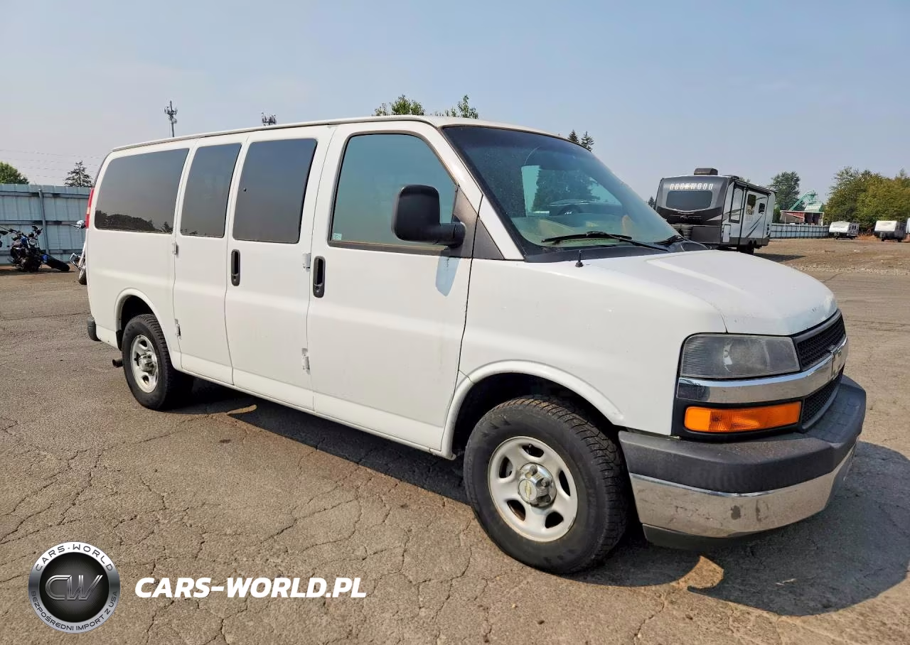 2008 Chev Express VIN:1GNFH154X81131731 - 4