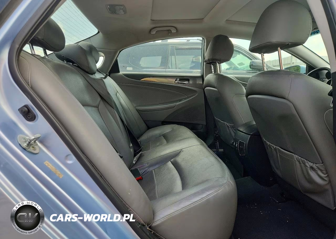 2013 Hyundai Sonata Hybrid VIN:KMHEC4A41DA050178 - 10