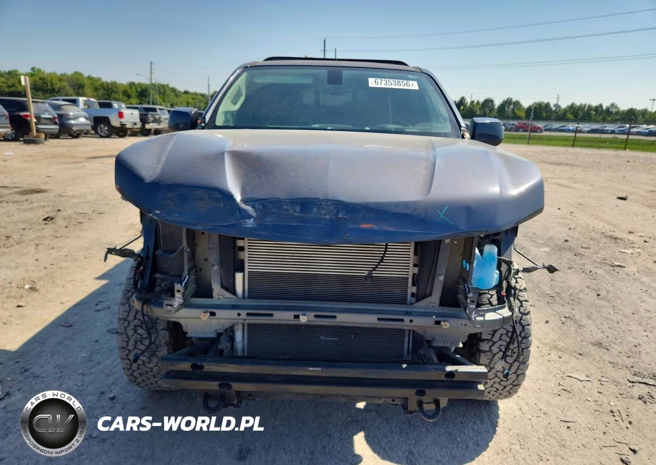 2017 Chevrolet Colorado Z71 VIN:1GCHTDEN7H1205620 - 5