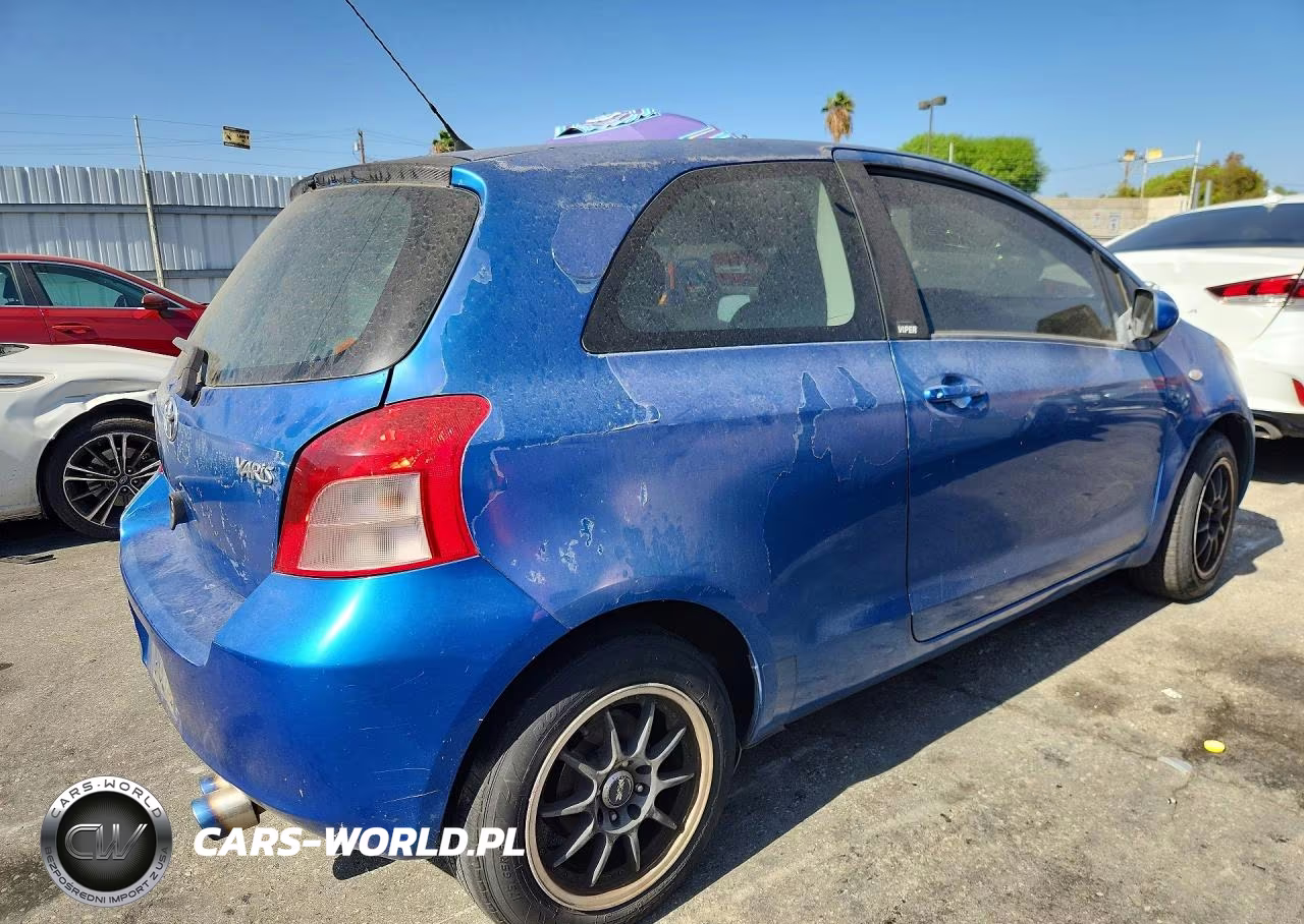 2008 Toyota Yaris Base VIN:JTDJT923585171056 - 3