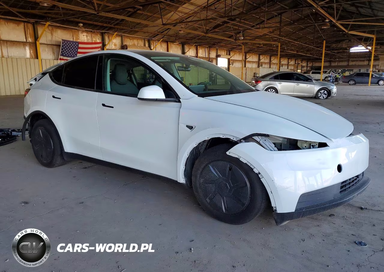 2026 Tesla Model Y VIN:7SAYGDED7TA623963 - 4