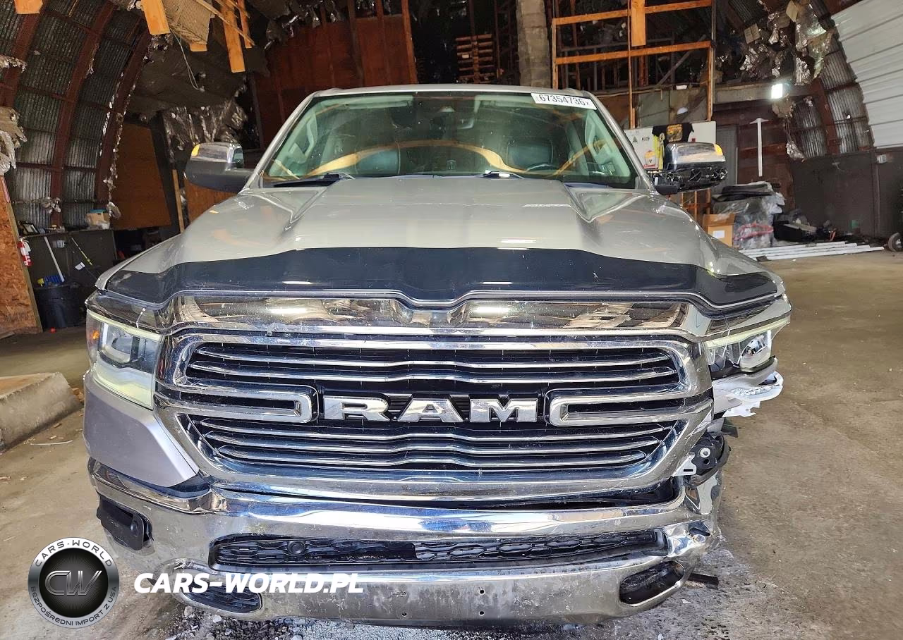 2022 Ram 1500 Laramie VIN:1C6SRFJT6NN163344 - 5