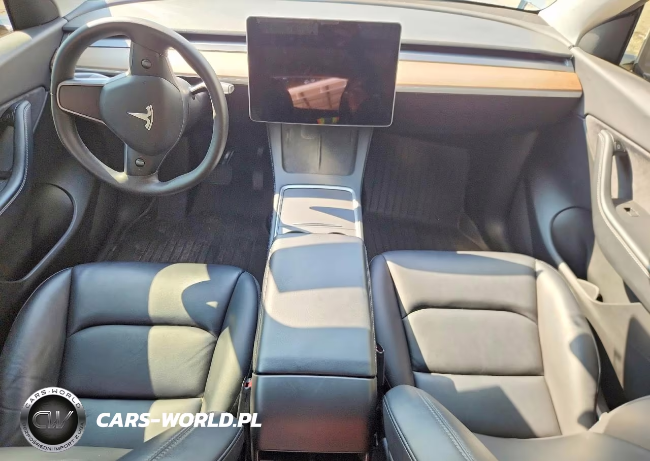 2022 Tesla Model Y VIN:7SAYGDEE4NF439742 - 8